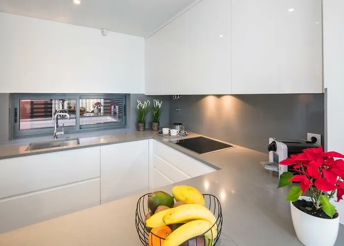 L Orangerie Ca By Intiholidays