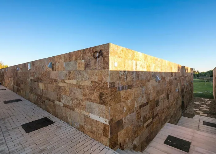 L Orangerie Ca By Intiholidays